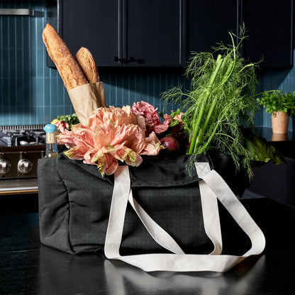 The Everything Everywhere Bag (Onyx)